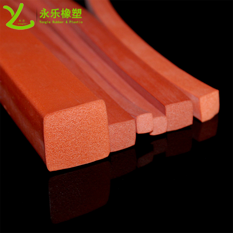 擠出硅膠密封條，耐高溫發(fā)泡硅膠條，阻燃硅膠發(fā)泡條