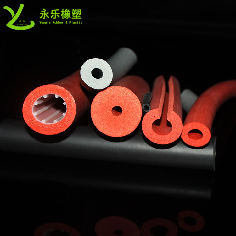 硅膠發(fā)泡管，耐高溫發(fā)泡硅膠管，保溫發(fā)泡硅膠管