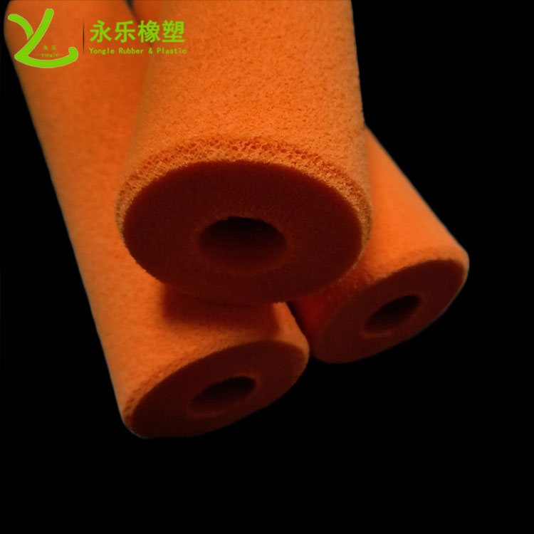 發(fā)泡硅膠管，耐高溫發(fā)泡硅膠管，阻燃發(fā)泡硅膠管