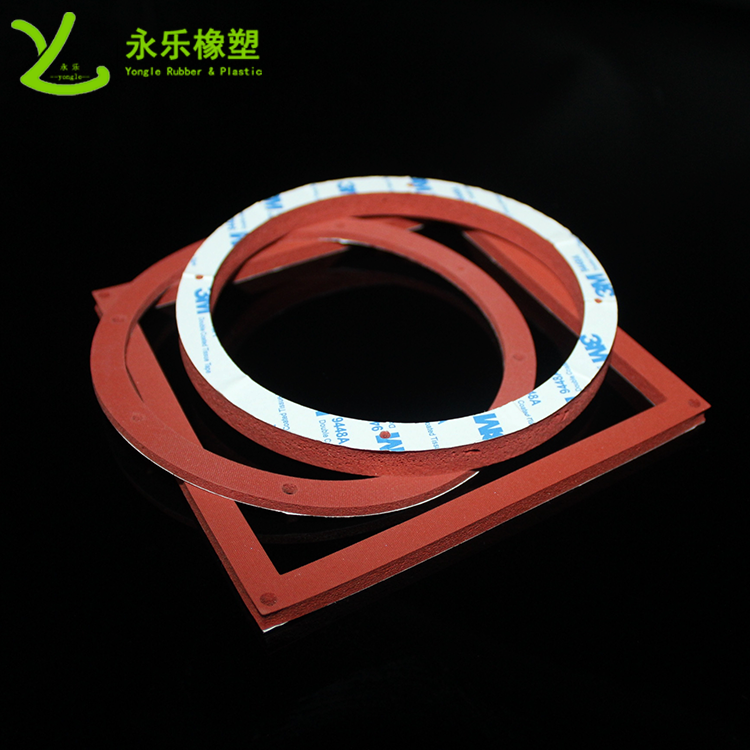 定制模壓發(fā)泡硅膠墊，無氣味模壓發(fā)泡硅膠墊，耐高溫模壓發(fā)泡硅膠墊