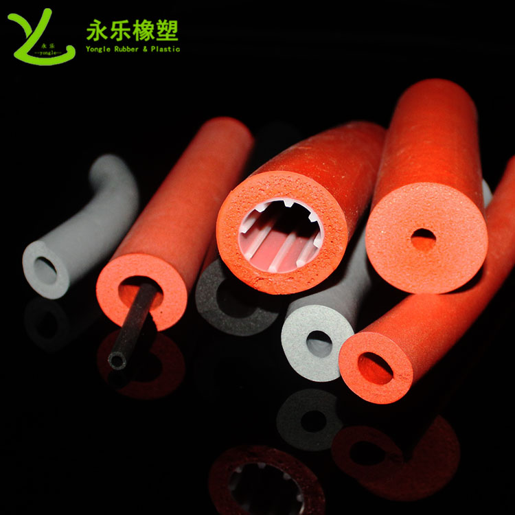 硅膠發(fā)泡管，耐高溫發(fā)泡硅膠管，保溫發(fā)泡硅膠管