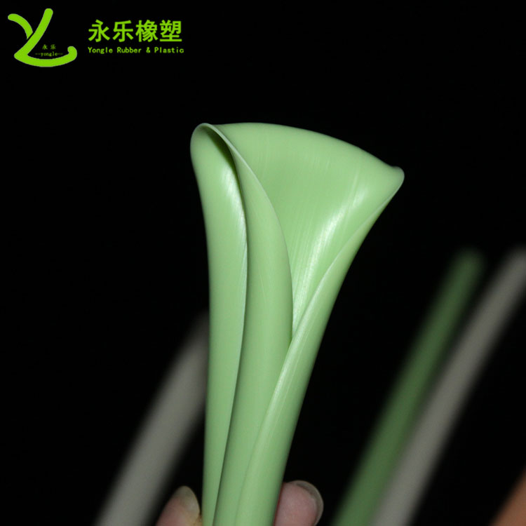 硅膠吸管，擠出異形硅膠吸管，食品級硅膠吸管